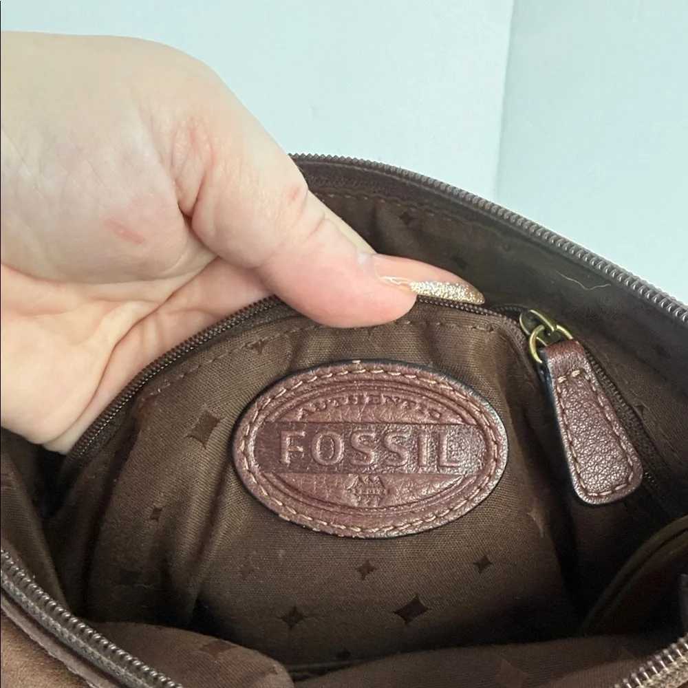 Fossil bag is a Morgan Traveler